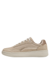 Calzado beige para mujer, con suela plana, ideal para combinar con ropa fresca.