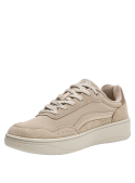 Zapatillas beige para mujer, estilo casual, ideales para actividades al aire libre.