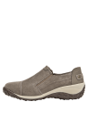 Calzado taupe de cuero para mujer, estilo relajado, adecuado para un look fresco.