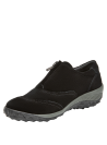 Zapato negro de cuero para mujer, estilo casual, ideal para actividades diarias.