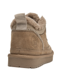 Calzado casual beige para mujer, diseño acogedor, perfecto para explorar y disfrutar de la comodidad.