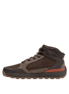 Calzado versátil café sintético para hombre, perfecto para un look casual y funcional.