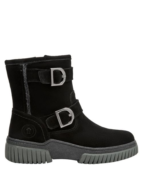Bota negra de mujer, estilo casual, suela plana de 4.5 cm para comodidad en actividades cotidianas.