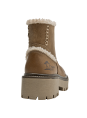 Calzado casual taupe para mujer, con forro de chiporro, perfecto para días frescos.