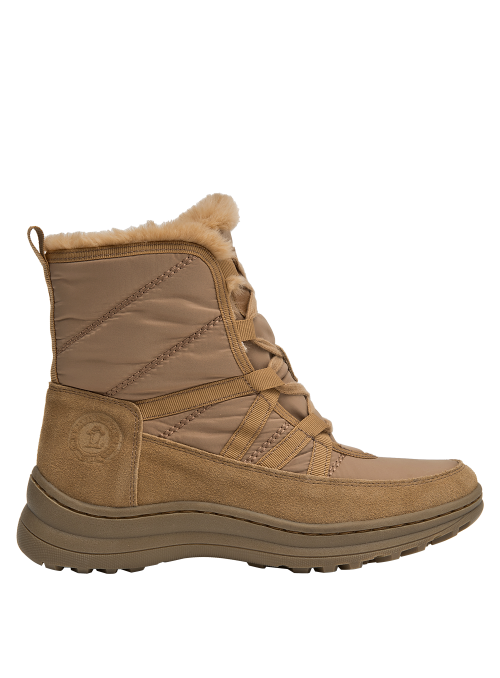 Botín de mujer color camel, taco plano de 5 cm, ideal para recorridos cómodos en la ciudad.