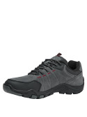 Zapatillas grises para hombre, estilo outdoor, ideales para caminatas y paseos urbanos.