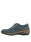 Calzado plano azul para mujer, estilo casual, perfecto para salidas informales.