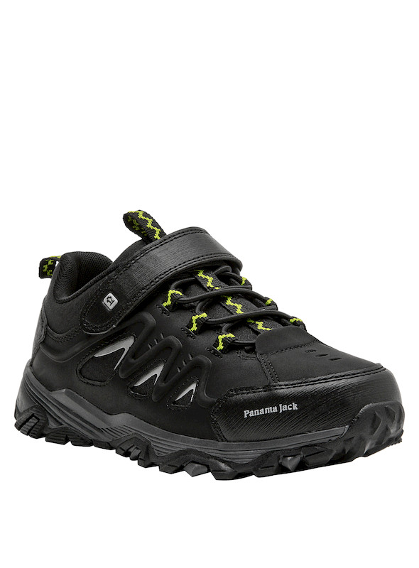 Zapatilla sintética negra con un toque de color verde, ideal para combinar con ropa casual.