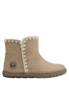 Botín beige de estilo casual, combina bien con jeans o vestidos para niñas aventureras.