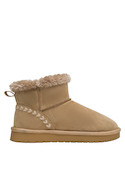 Botín camel casual para mujer, perfecto para combinar con jeans o vestidos.