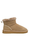 Botín camel casual para mujer, perfecto para combinar con jeans o vestidos.