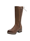 Bota café de cuero para mujer, estilo casual, ideal para actividades urbanas y al aire libre.