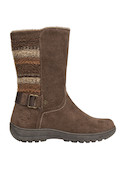 Detalles sutiles en botas de cuero café para mujer, reflejando un estilo versátil y cómodo.