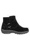 Botín negro de cuero suave, ideal para looks versátiles en la ciudad, combinando confort y elegancia.