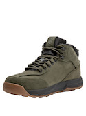 Botín verde de cuero para hombre, estilo outdoor, ideal para aventuras y actividades al aire libre.