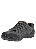 Zapatilla gris de cuero para hombre, estilo urbano, ideal para actividades al aire libre.