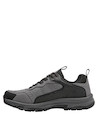 Zapatilla gris de cuero para hombre, diseño cómodo y elegante, perfecta para el uso diario.