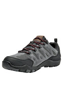 Zapatilla urbana para hombre en cuero gris, ideal para actividades al aire libre y entornos urbanos.