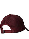 Gorra unisex roja de algodón, diseño natural, perfecta para explorar en climas cálidos.