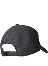 Gorra unisex gris con logotipo bordado, diseño casual, perfecta para exploraciones en la ciudad.