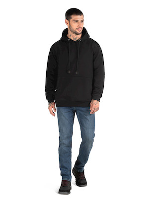 Polerón negro de hombre, casual, con gorro ajustable y bolsillo canguro, ideal para climas fríos.
