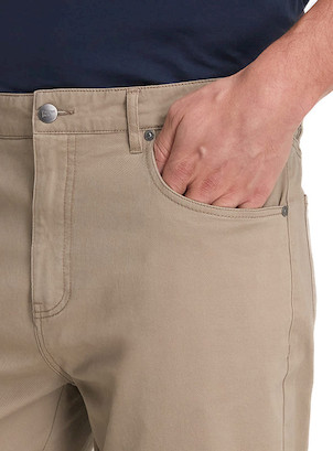 Pantalón de algodón beige para hombre, diseño versátil y elegante para cualquier ocasión.