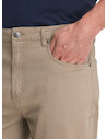 Pantalón de algodón beige para hombre, diseño versátil y elegante para cualquier ocasión.
