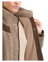 Chaqueta de poliéster con textura cálida, perfecta para el uso diario en invierno.