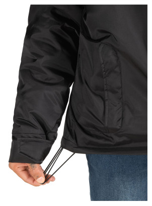 Parka con tecnología WATER REPELLENT, diseñada para mantenerte seco en condiciones adversas.