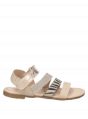 Sandalia beige de niña Panama Jack, estilo informal, material sintético, cómoda y fresca para aventuras.